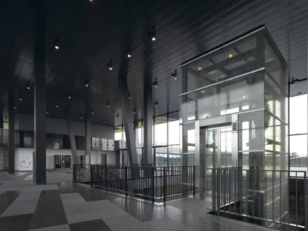 mecanoo: BUSINESS INNOVATION CENTRE FIFTYTWODEGREES, NIJMEGEN: Entrance area